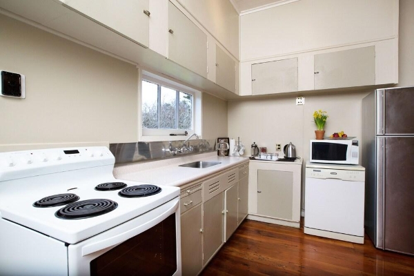 Hotel Tairoa Lodge & Cottage (Hawera)